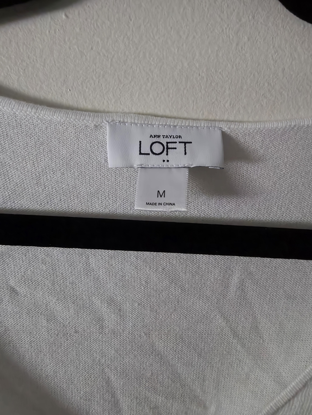 LOFT White Twist-Front V-Neck Long Sleeve Tee - Picture 2 of 3